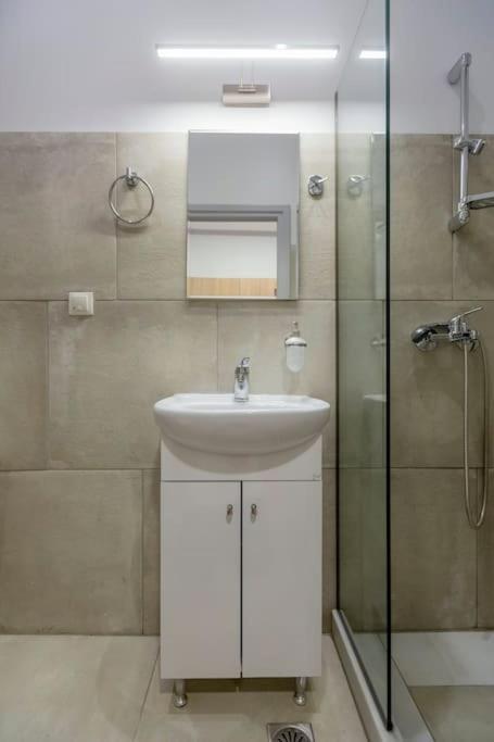 Vap Suite Corfu  Luaran gambar